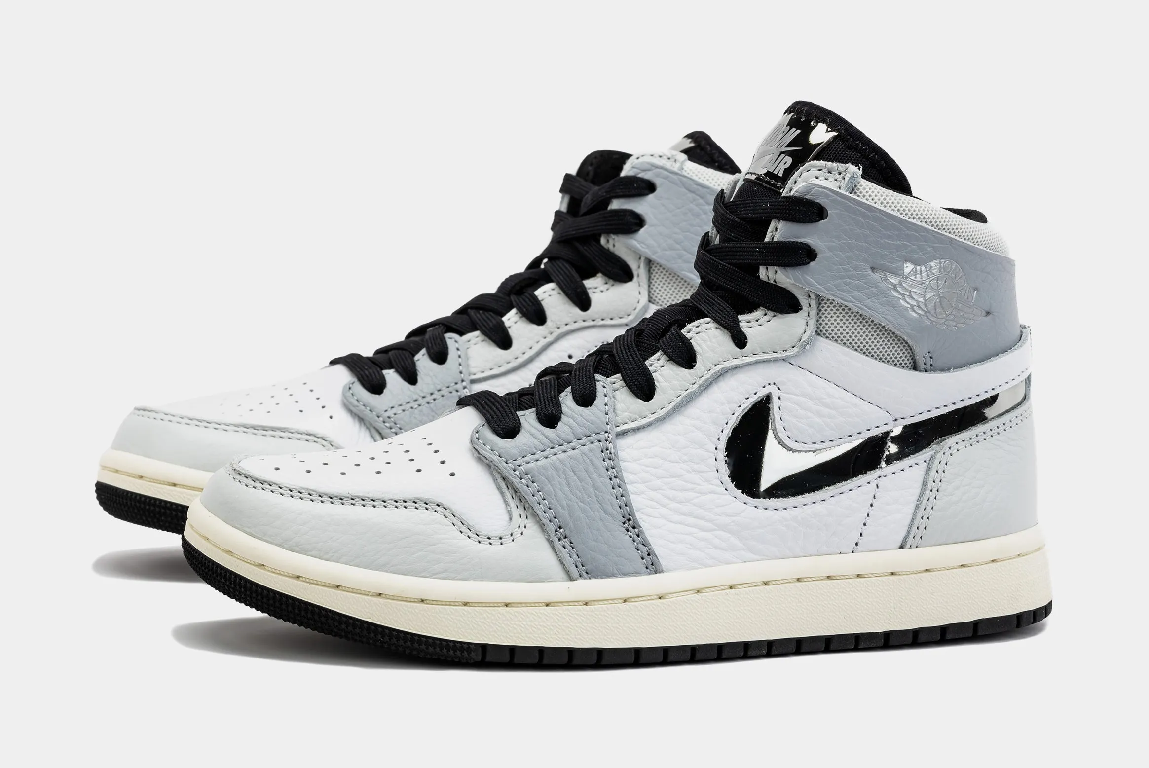 Air Jordan 1 Zoom CMFT 2 Chrome Swoosh Womens Lifestyle Shoes (White/Silver)