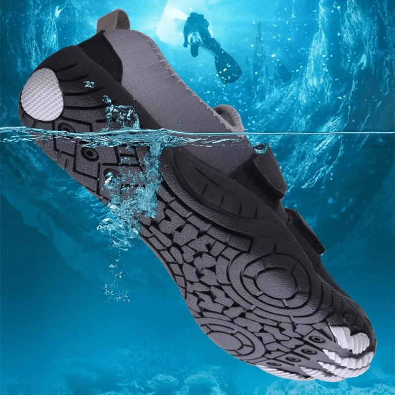 Light Soft Water Shoes with Elastic Lacing / Breathable Beach Sneakers - SF0552