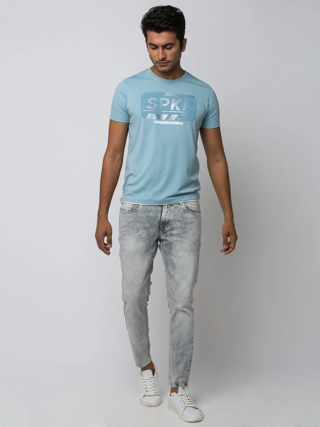 Spykar Men Powder Blue Blended Slim Fit T-Shirt